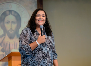 Evento promovido pela Paróquia Sagrada Família e Missão ANA terá pregação, adoração, Santa Missa e momentos de convivência entre mulheres / Foto: Canção Nova